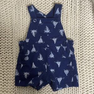Sailboat Overalls size 6M cute navy overalls